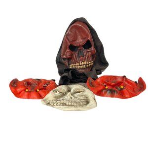 4 Pecs Halloween Masks, white, Red & Black, Excellent in Good Condition